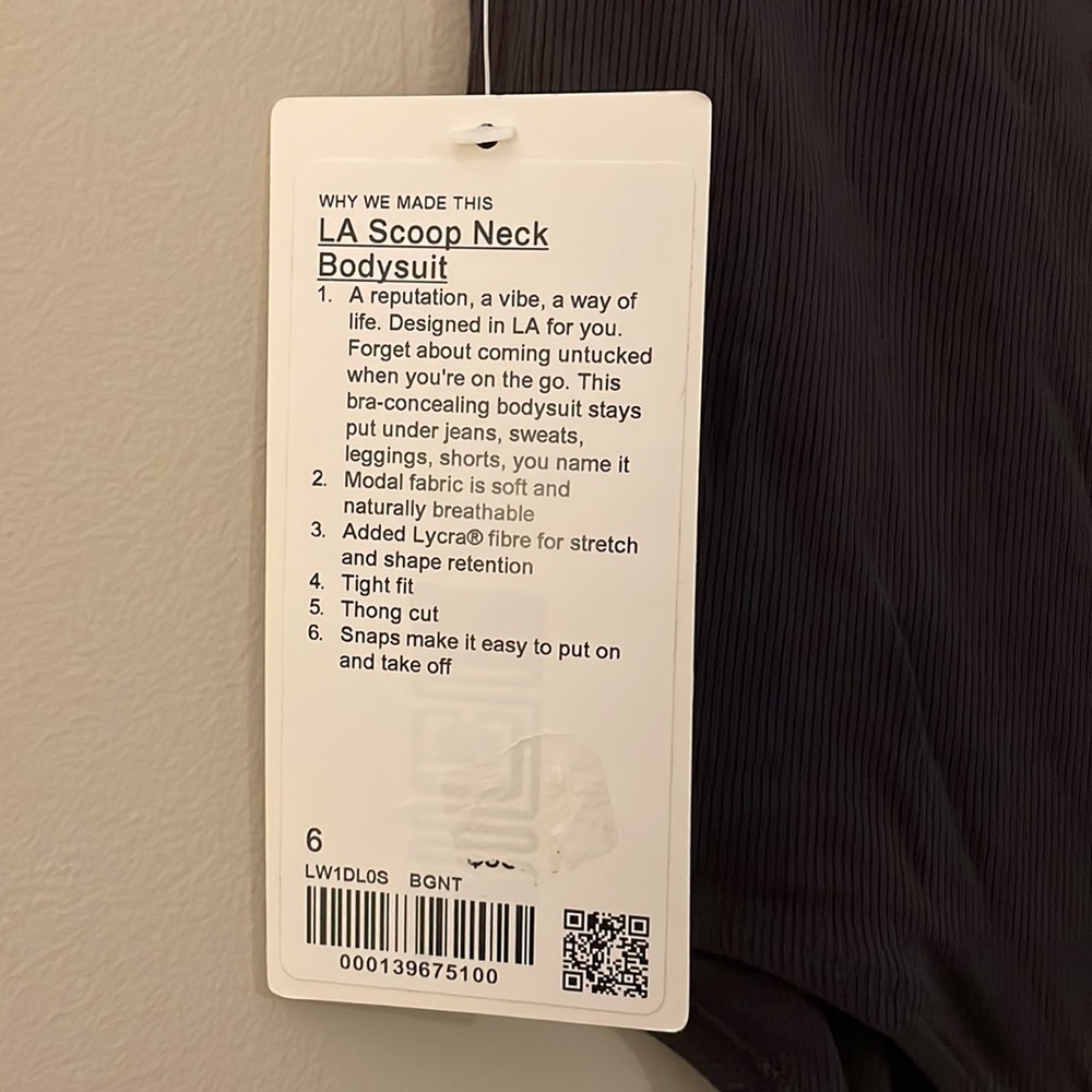 lululemon LA Scoop Neck Bodysuit - Picture 4 of 5